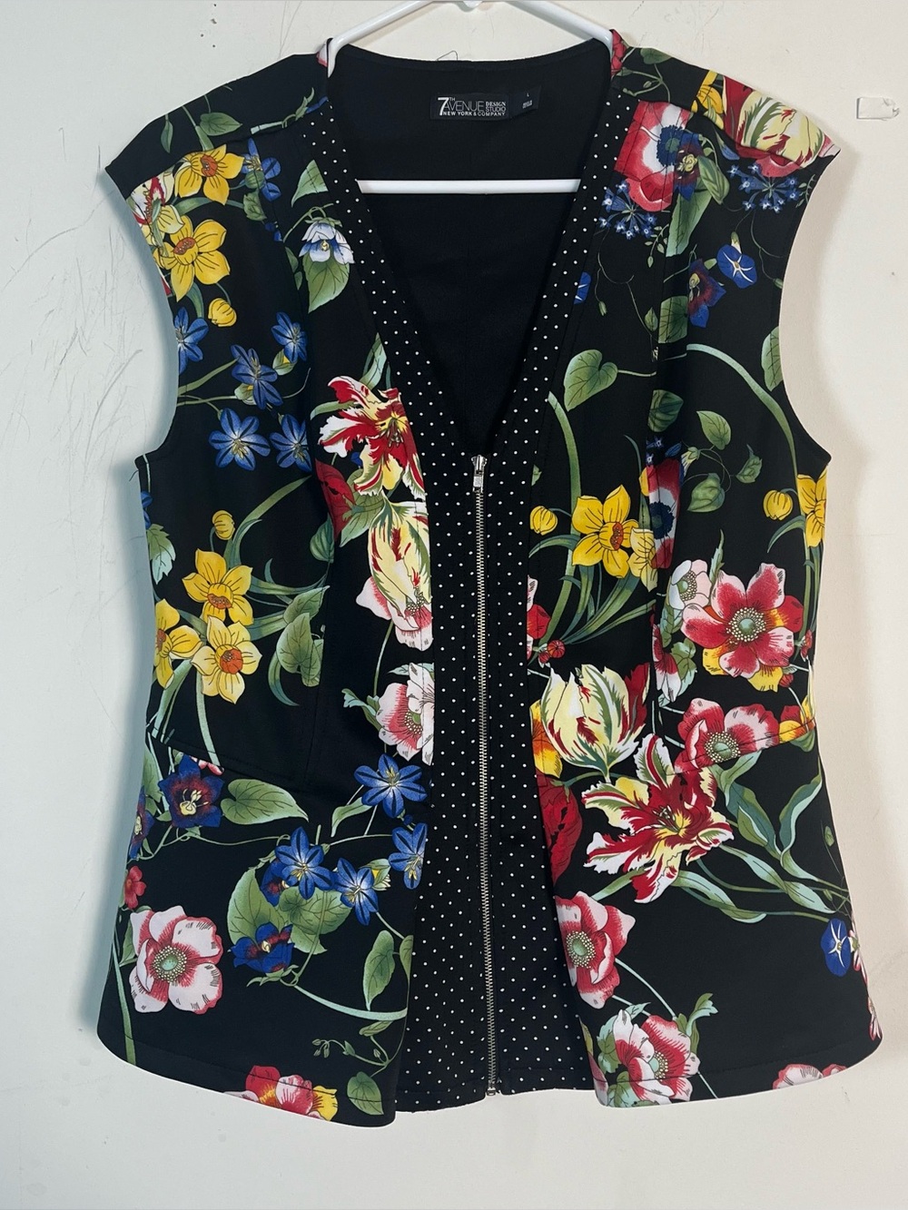 Seventh Avenue ladies top fully lined large zip front preowned excellent floral